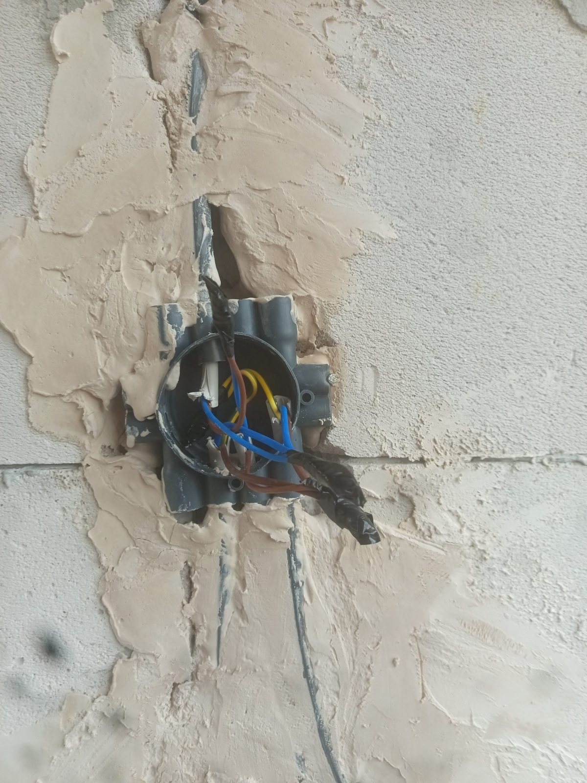 Sedat Karaduman Elektrik – Düzce Elektrikçi iş fotoğrafı 3